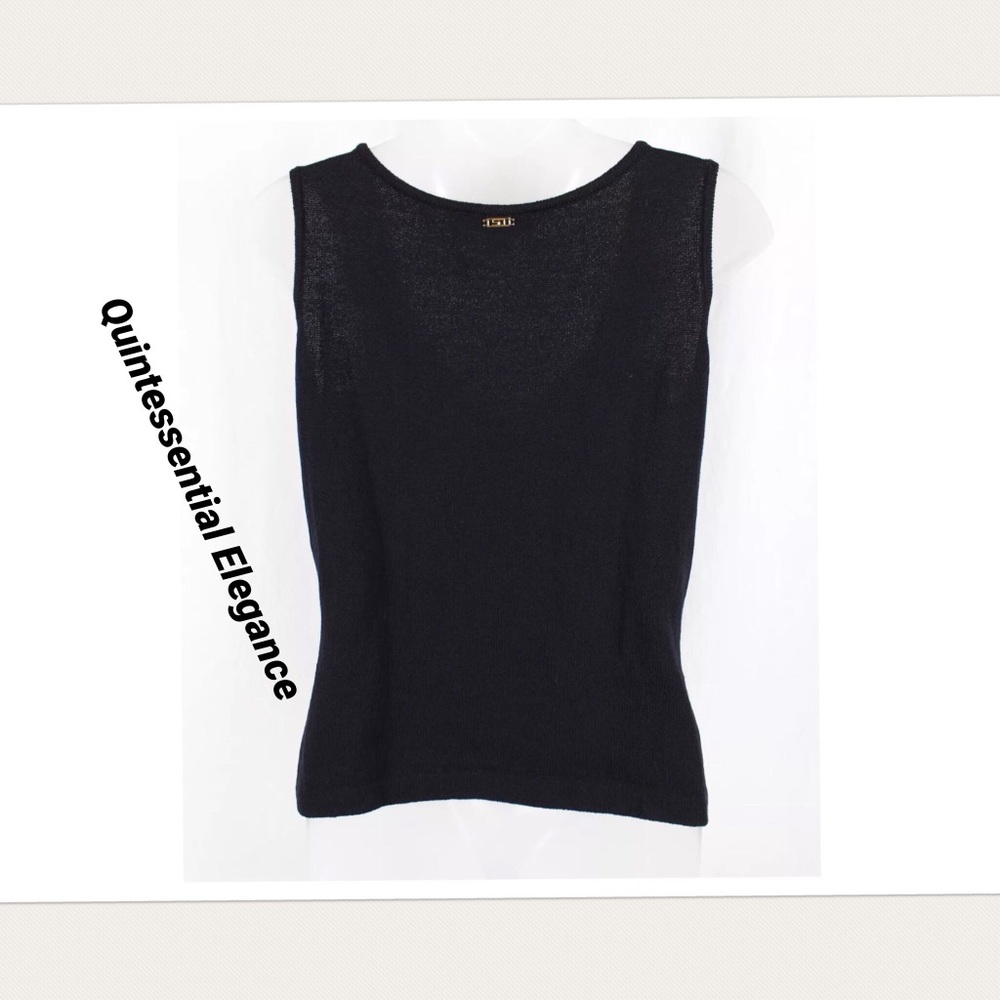 ST. JOHN Sport Knit Sleeveless Top - Picture 2 of 3